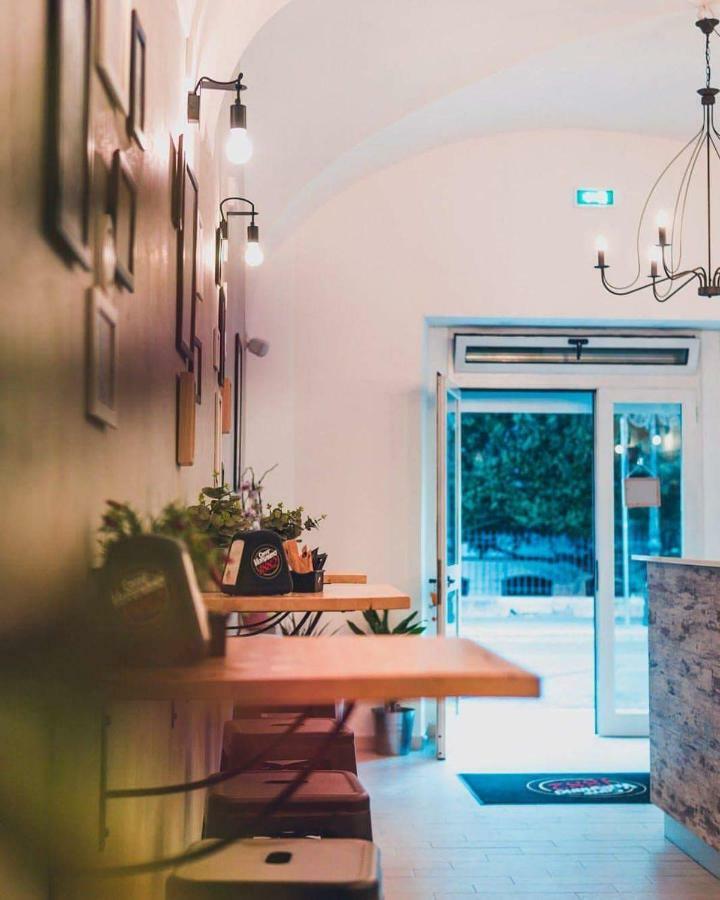 La Maison - Short Rental Кампобасо Екстериор снимка